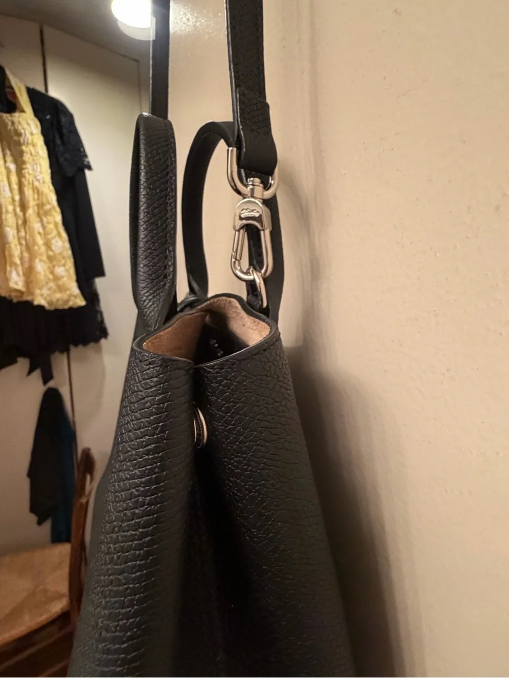 Longchamp Black xbody tote w removable strap & expandable sides w Silver Toggle